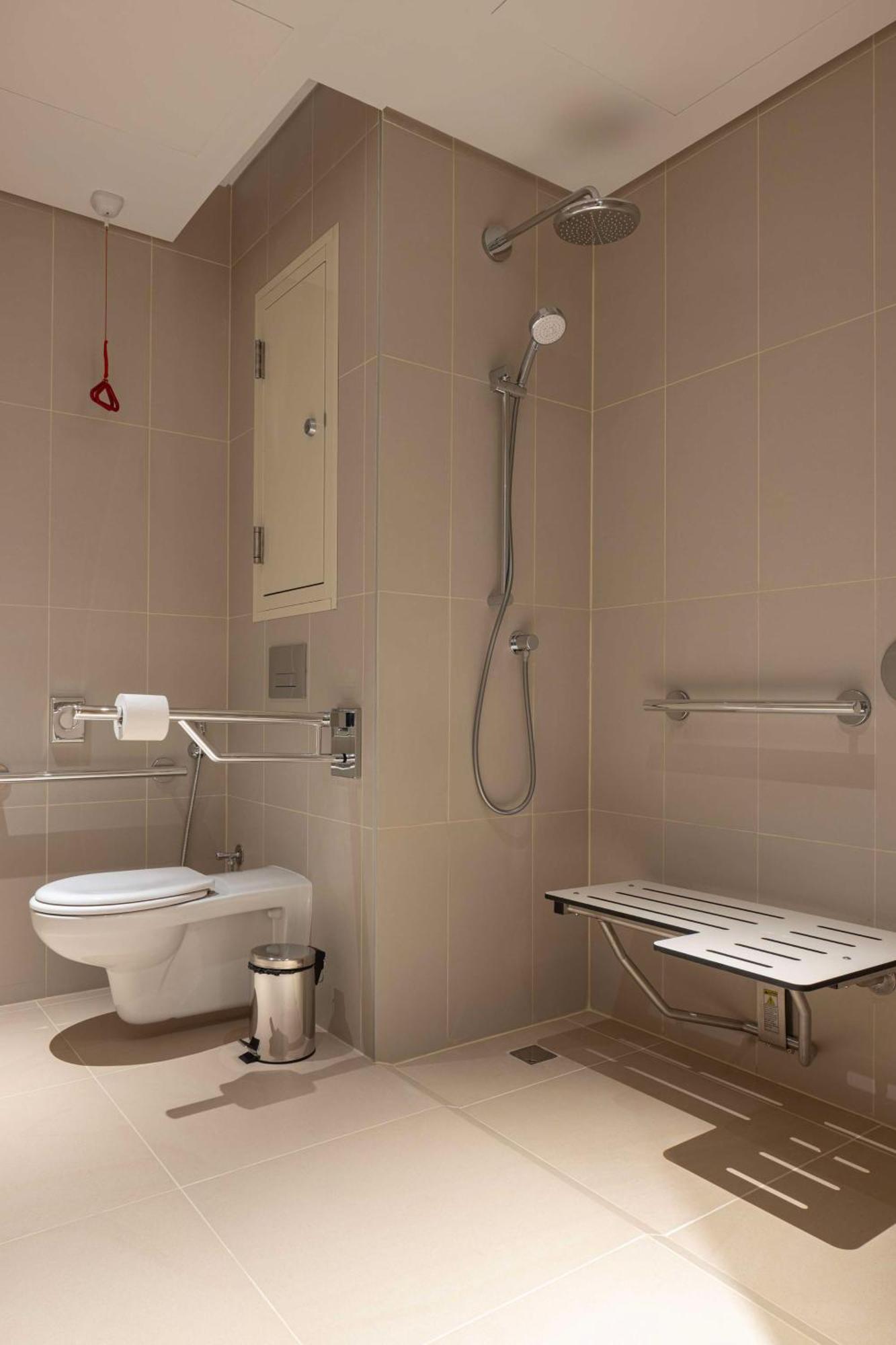 Hampton By Hilton Kuwait Salmiya Hotel Koeweit Buitenkant foto
